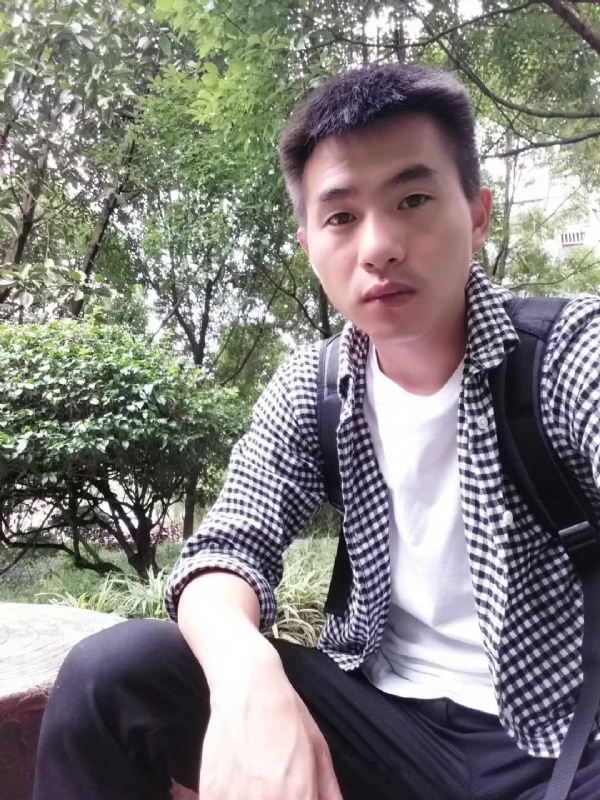 小杨的第一张照片--临沧闪婚服务中心